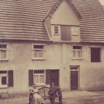 Haus Dörnen Brenscheid mit Oma und Opa