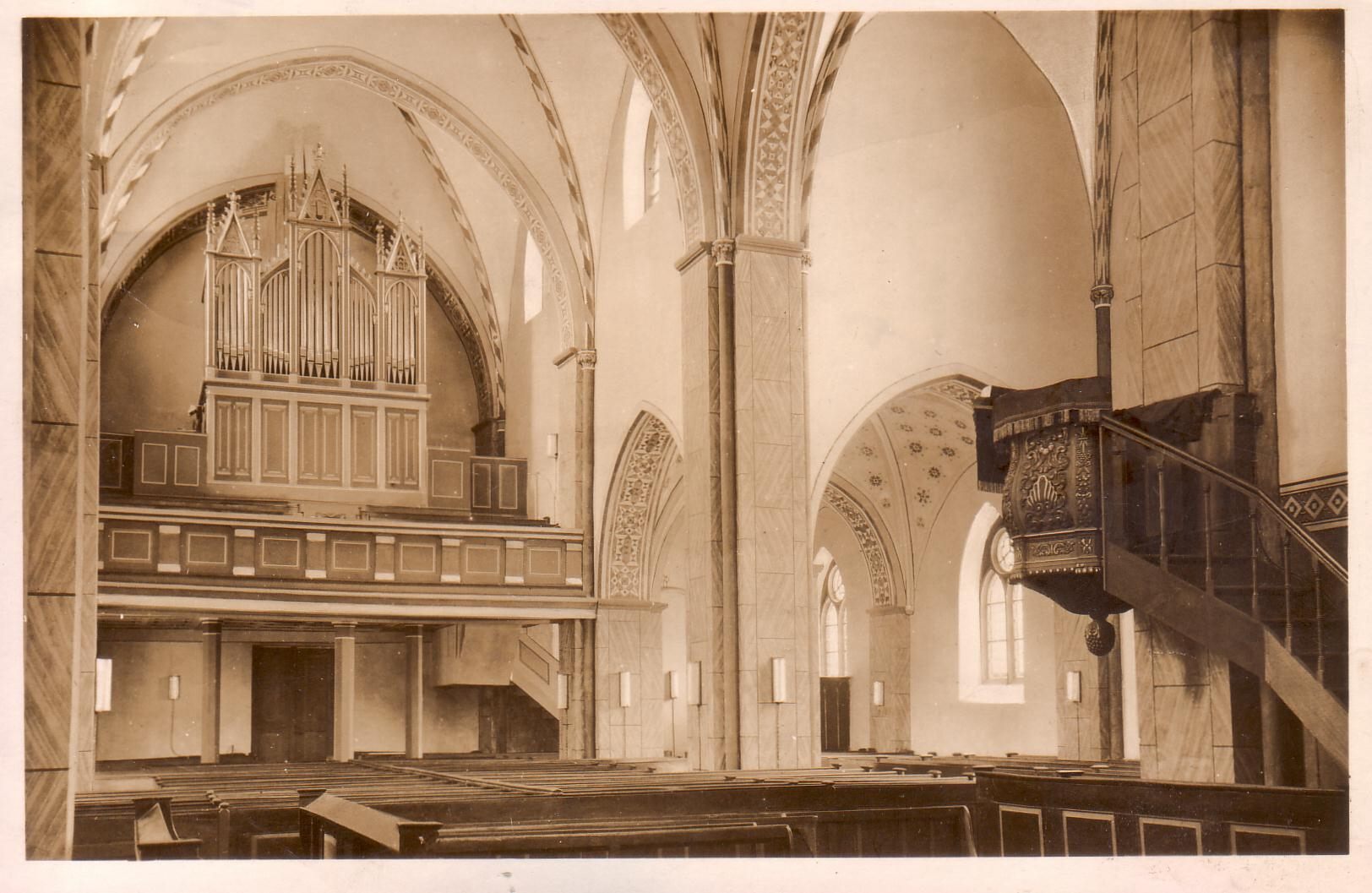 Ev-Kirche-Orgel