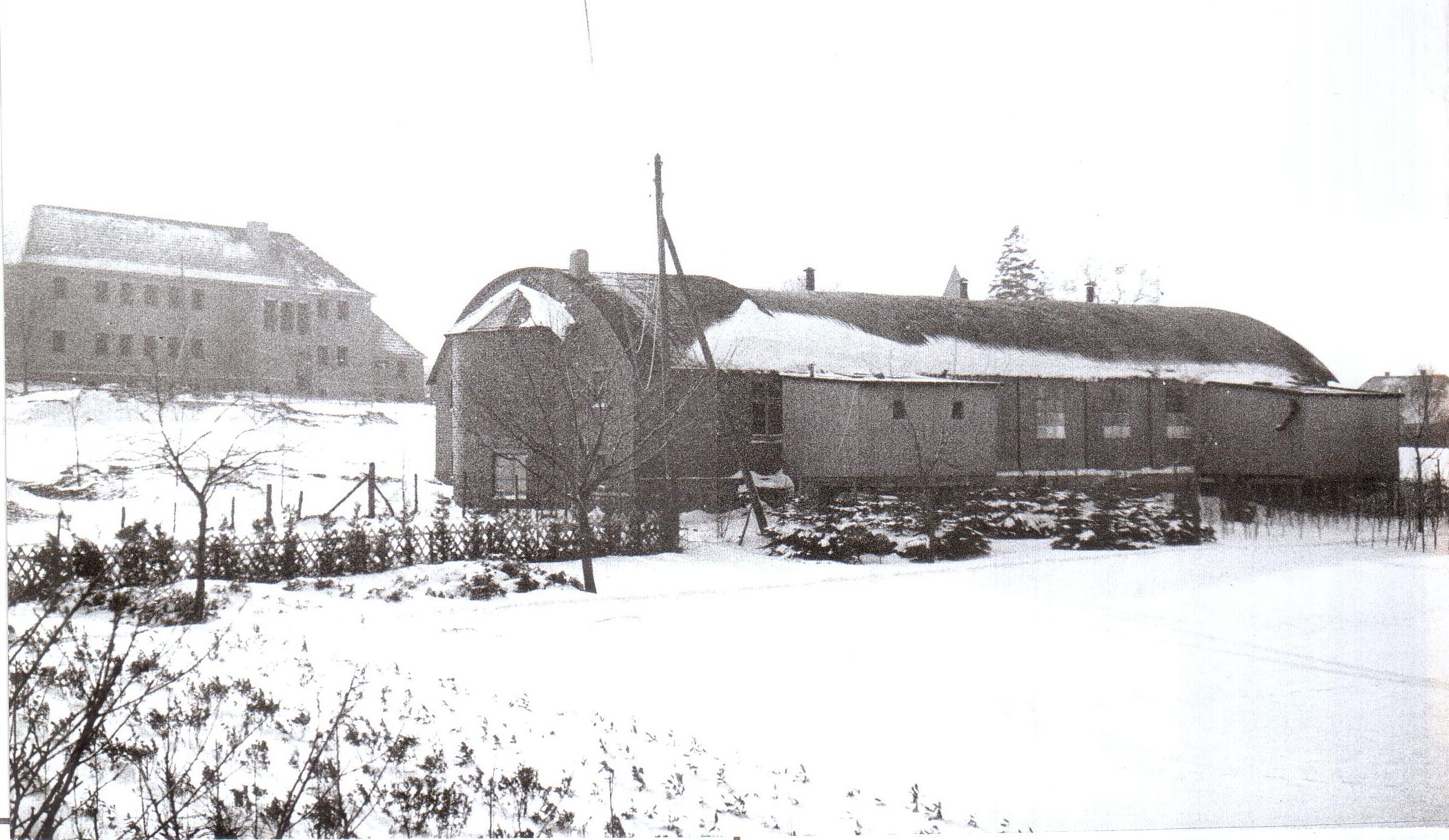 Volkssch+Turnhalle 1938