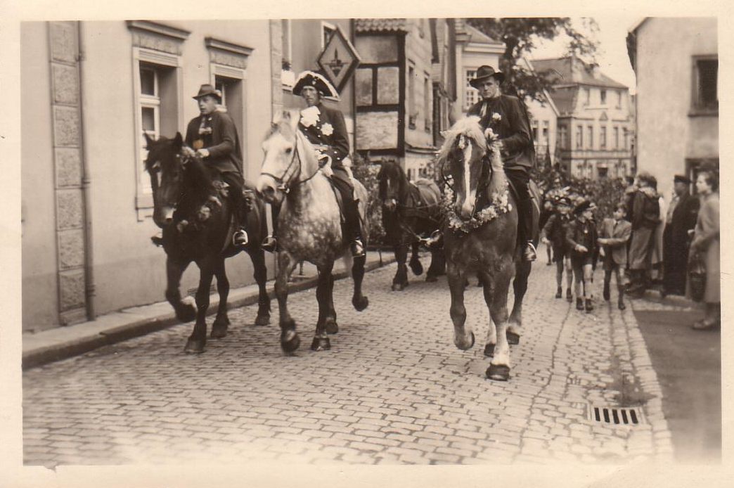Bauernvogelschießen 0